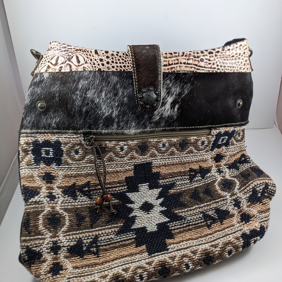 Myra Bag Handbags - Myra Bag Brown & Black Aztec Crossbody with Cream Accents